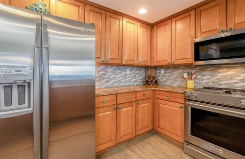 Daytona Beach Shores Condo | 802 Sanibel - Oceanfront Luxury Unit