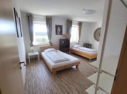 Schwandorf Apartment | 80qm mit Balkon 3 getrennte Räume
