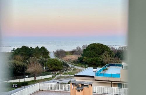 Lido Adriano Apartment | 82, Attico Leonardo
