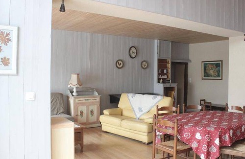 Clezentaine House | 82 m² House ∙ 1 bedroom ∙ 5 guests