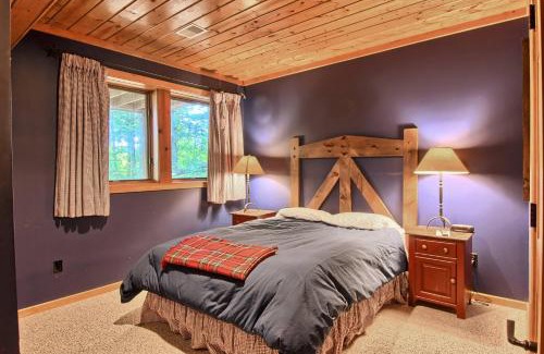 Boyne City House | 823 Mountain Cabin