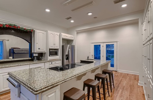 Georgetown House | 83 Acre of Serenity, Pool, Spa & Panoramic Views