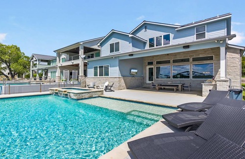 Kingsland House | 837 m² House ∙ 9 bedrooms ∙ 36 guests