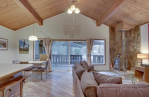 Zigzag Cabin | 85 m² Cabin ∙ 2 bedrooms ∙ 4 guests