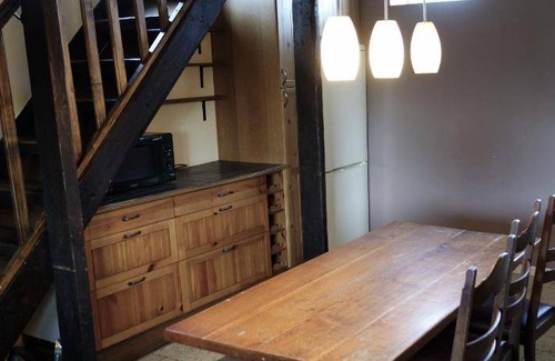 Leuze-en-Hainaut House | 85 m² House ∙ 3 bedrooms ∙ 6 guests