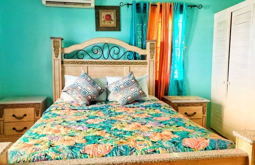 Florence Hall Village House | 85 m² House ∙ 2 bedrooms ∙ 4 guests
