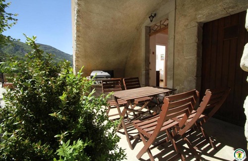 Drome House | 86 m² Gîte ∙ 2 bedrooms ∙ 4 guests