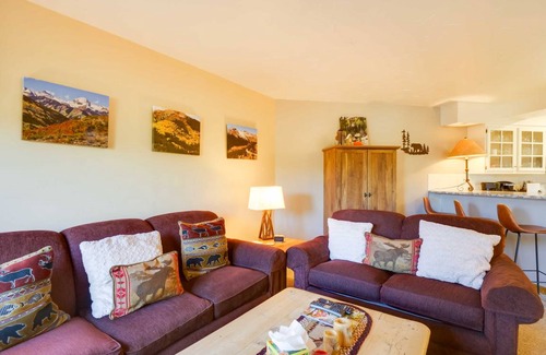 Peak 9 Apartment | 87 m² Apartment ∙ 1 bedroom ∙ 5 guests
