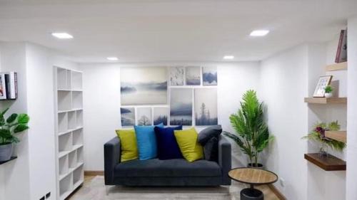 Khanna Yao Apartment | 88 Living