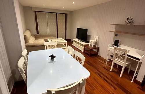 Behobia Apartment | 88 m² Apartment ∙ 4 bedrooms ∙ 6 guests