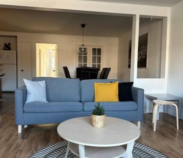 Vieux-Limoilou Apartment | 881 L'APPARTEMENT FAMILIAL "Central"