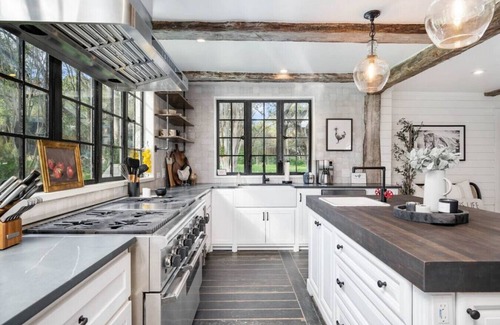 New Braunfels House | 8Sages-Gruene*Luxury Getaway* Accommodates 18