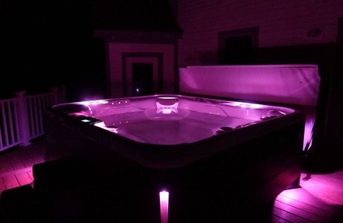 Sunday River Area House | 9 Bedroom Estate, Sleeps 24, Heated Pool, Hot Tub, Movie Theater, Game Room