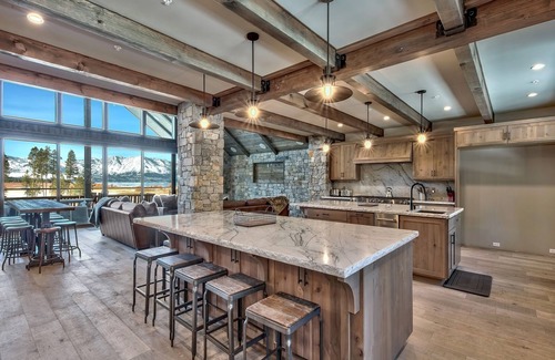 Al Tahoe House | 9 bedroom Luxury Villa by the lake with Indoor Pool