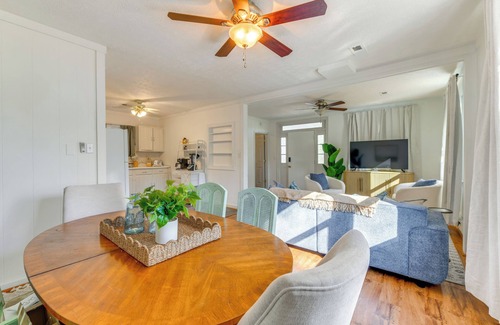 Colonial Beach Cottage | 9 Mi to Colonial Beach: Charming Cottage w/Yard!