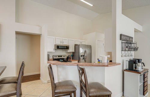 Lake Berkley House | 9 Mi to Disney: Home w/Pool Table & Water Views!