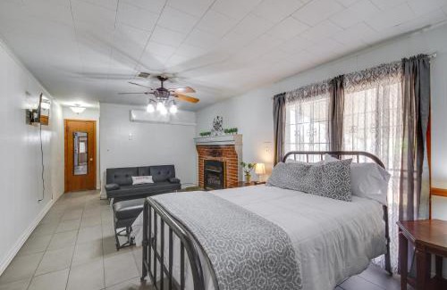 Newhebron Apartment | 9 Mi to Water Park Silver Creek Gem with Fireplace!