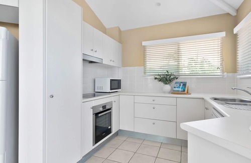 Sunshine Beach Apartment | 9 Parkshores - Enjoy an Escape in the Perfect Penthouse Apartment