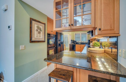 Beach Lagoon House | 9 Turtle Lane Club - Waterfront Complex!