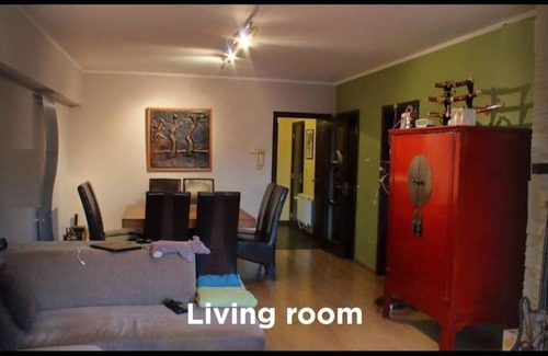 Sint-Jans-Molenbeek Apartment | 90 m² Apartment ∙ 2 bedrooms ∙ 2 guests