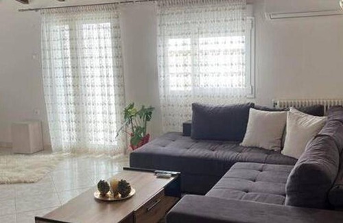 Maniakoi Apartment | 90 m² Apartment ∙ 2 bedrooms ∙ 6 guests