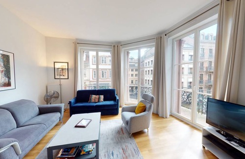 Historic Center Apartment | 90 m² Apartment ∙ 2 bedrooms ∙ 6 guests