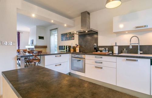 Saint-Apollinaire Cottage | 90 m² Cabin ∙ 3 bedrooms ∙ 6 guests