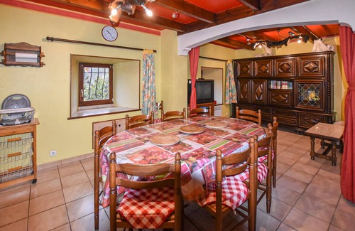 Intres House | 90 m² Farmhouse ∙ 3 bedrooms ∙ 9 guests