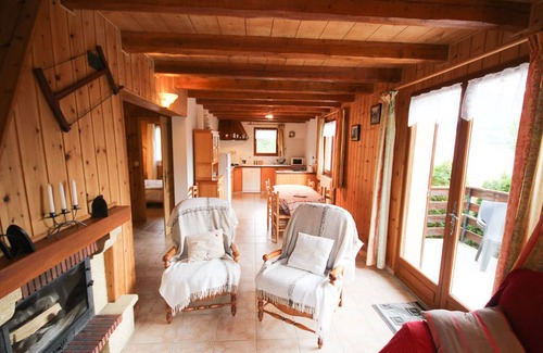 Selonnet House | 90 m² Gîte ∙ 3 bedrooms ∙ 6 guests