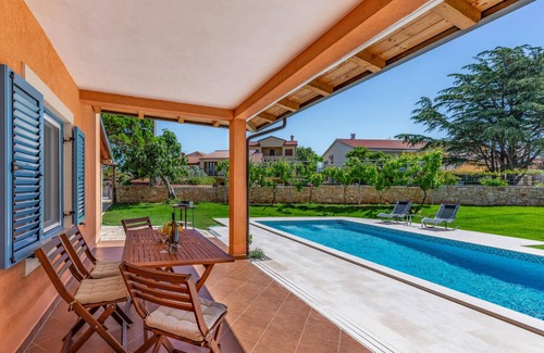 Banjole House | 90 m² House ∙ 2 bedrooms ∙ 5 guests
