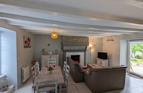Courtils House | 90 m² House ∙ 3 bedrooms ∙ 5 guests