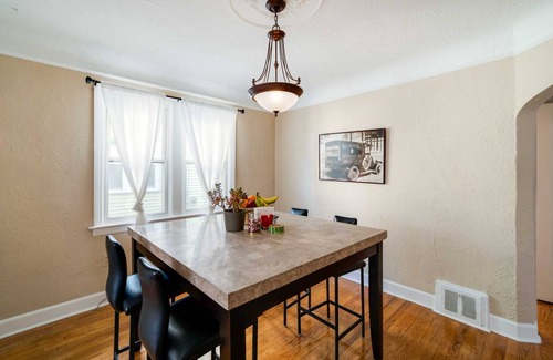 Ferndale Apartment | 92 m² Apartment ∙ 2 bedrooms ∙ 4 guests