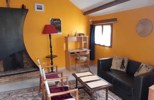 Trebas House | 92 m² Gîte ∙ 2 bedrooms ∙ 4 guests
