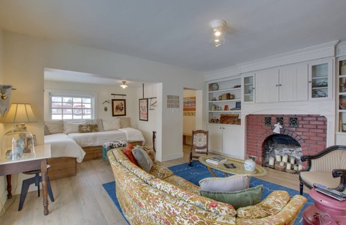 Albion Cottage | 94 m² Cabin ∙ 2 bedrooms ∙ 6 guests
