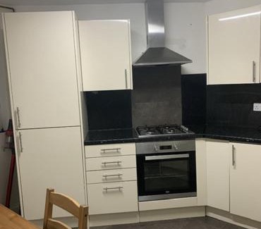 Purley Apartment | 949 Brighton Road purley