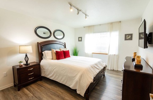 Whittier Apartment | 98 m² Apartment ∙ 2 bedrooms ∙ 4 guests