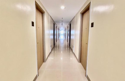 Ususan Apartment | 9th Queen Size One Bedroom in Grace Residences, BGC Taguig