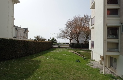 Royan Apartment | A 30m de plage Grande Conche, sublime quartier du Parc : commerces, gare, marché
