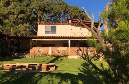 Mazamitla Cabin | ¡A 5 Minutos del Pueblo! Cabaña Ideal Para Familias, con Juegos