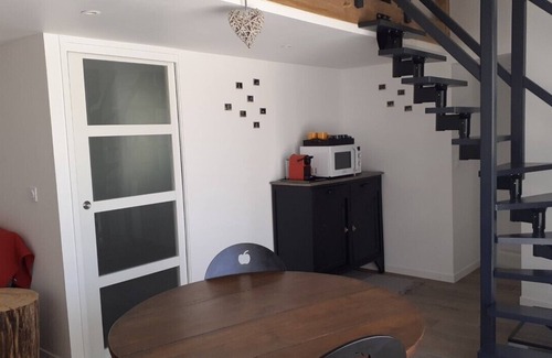 La Rochette Bed & Breakfast | A 5 mn de La Rochefoucauld, Belle Chambre D'hôtes Type Suite