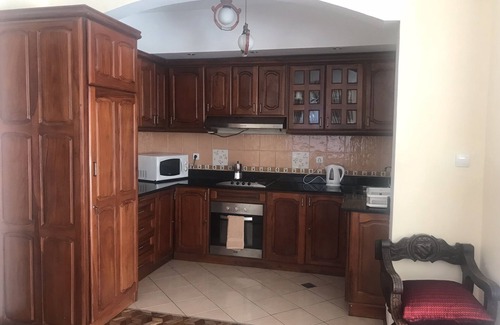 Arada House | A beautiful fully furnished apartment in a residential neighborhood in center of