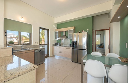 Stavros Villa | A beautiful sea side villa with private pool and indescribable sea view