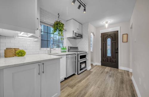 Orangeville Apartment | A bright & chic 2 bedroom urban apartment