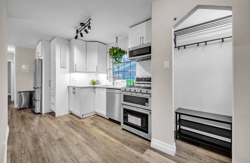 Orangeville Apartment | A bright & chic 2 bedroom urban apartment