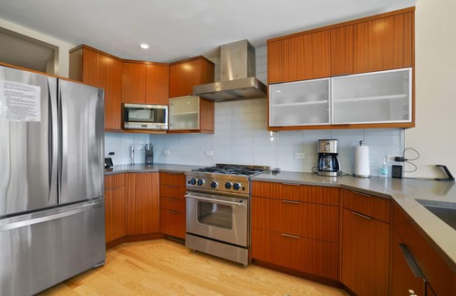 Purgatory House | A/C, Luxury Condo, High-Speed Internet!