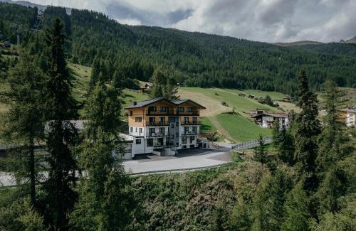 Soelden Apartment | A CASA Amethyst