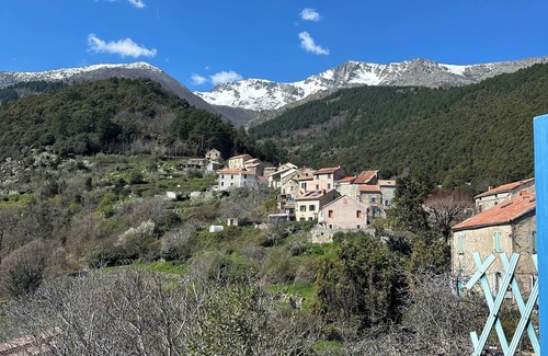 Santo-Pietro-di-Venaco House | A.Casetta Santo Pietro di Venaco Corsica Center