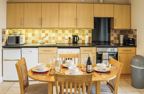 Cwmtirmynach Cottage | A charming cottage near Bala, offering private access to scenic farm walks.