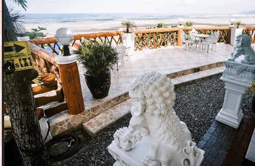 San Juan Villa | A charming ocean front resort.