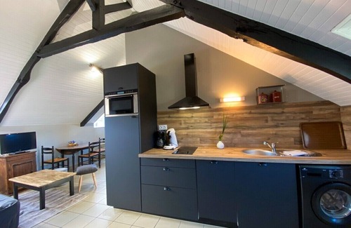 Yffiniac Cottage | A charming old farm, close the sea